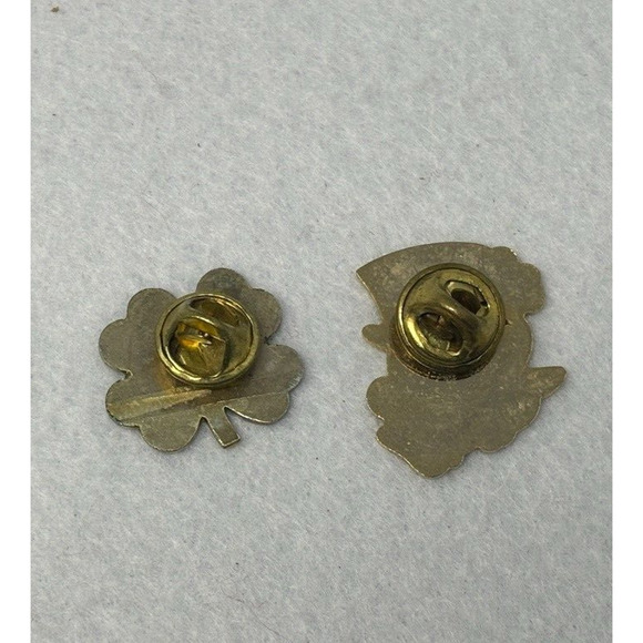 Leprechaun Pin St Patricks Day Green Shamrock Enamel Pin Lot of 2 - Picture 4 of 4